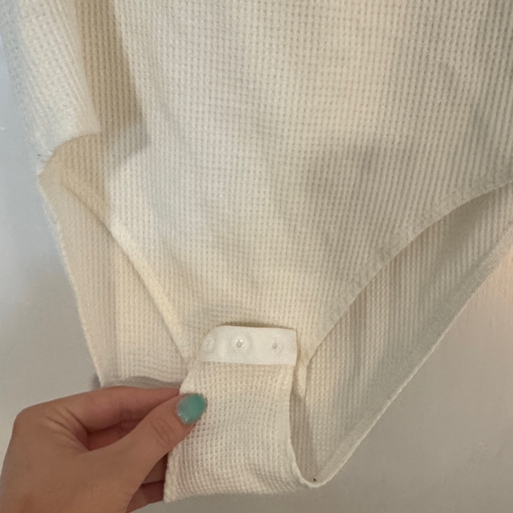 Topshop Cream Puff-Sleeve Bodysuit with Scoop Neck - Picture 3 of 3